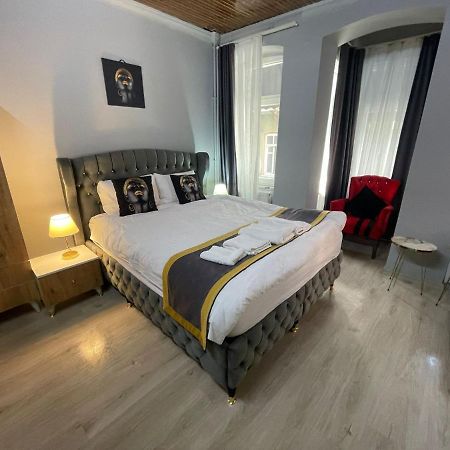 Taksim Red Suite Istanbul Exteriör bild